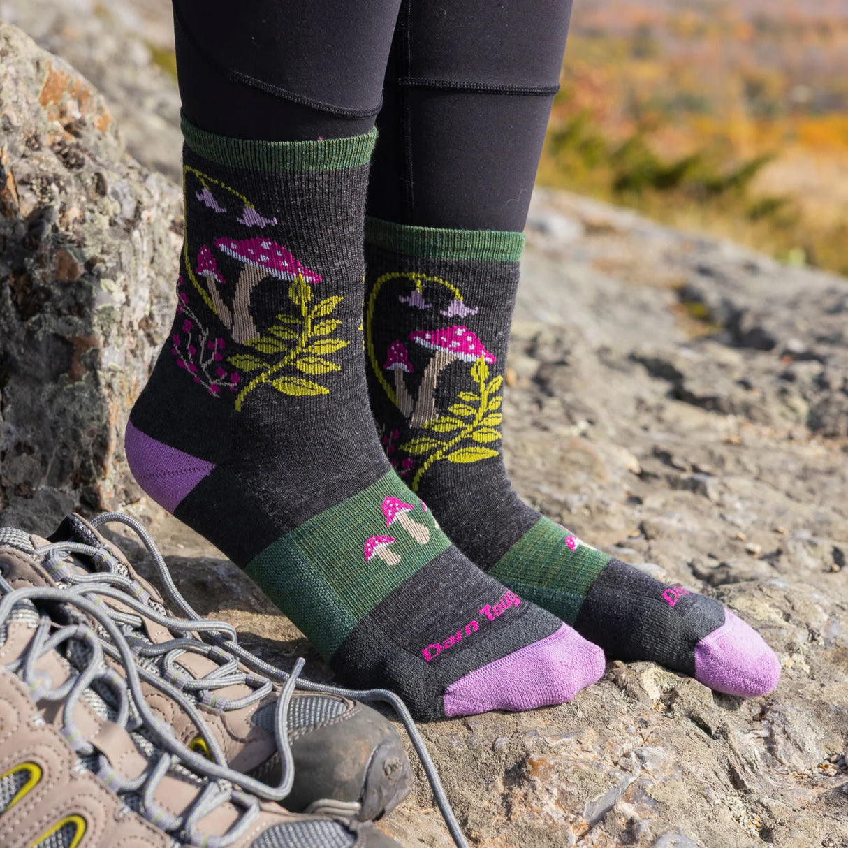 Darn Tough Mellow Mushrooms Lightweight Micro Crew Sock Women's 5026