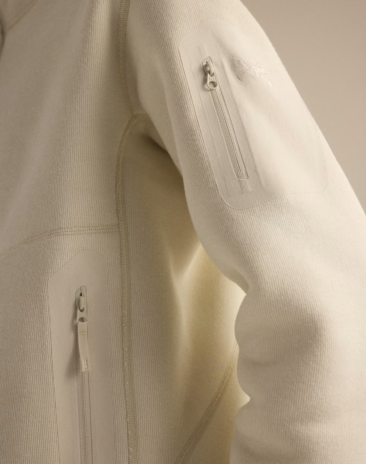 Arc'teryx Covert Crop 1/2 Zip Neck Women's