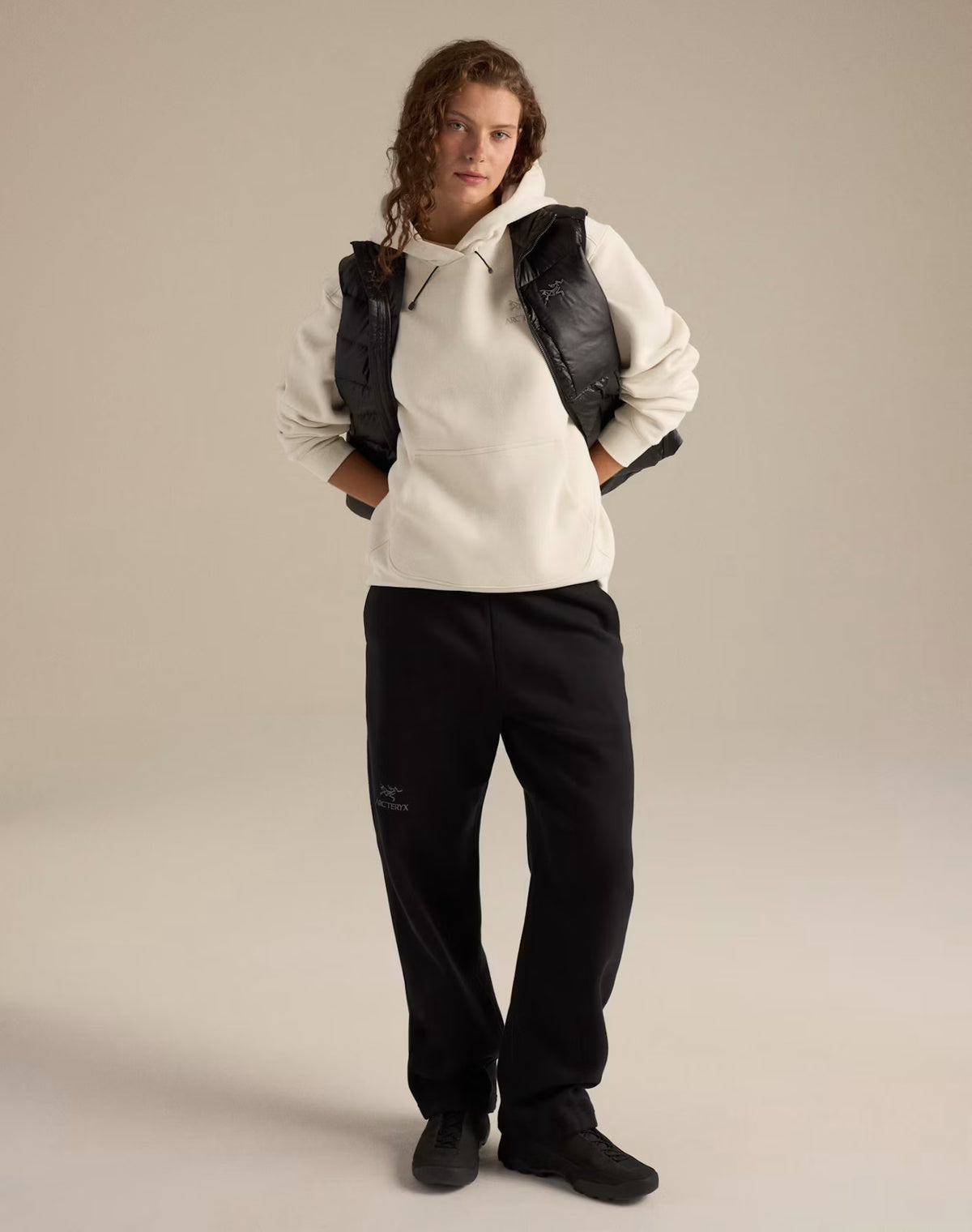 Sweat à capuche en polaire emblème Arc'teryx pour femme