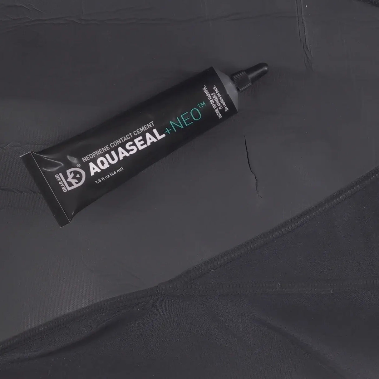 Gear Aid Aquaseal+NEO Neoprene Contact Cement