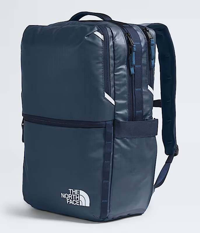 The North Face Voyager Daypack 26L