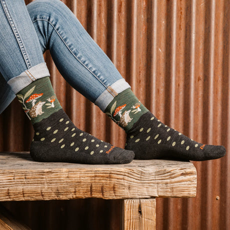 Darn Tough Wild Life Lightweight Crew Sock Women's 6105