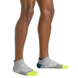 Darn Tough Run No-Cushion Ultra-Lightweight Running No-Show Tab Sock Men's 1033