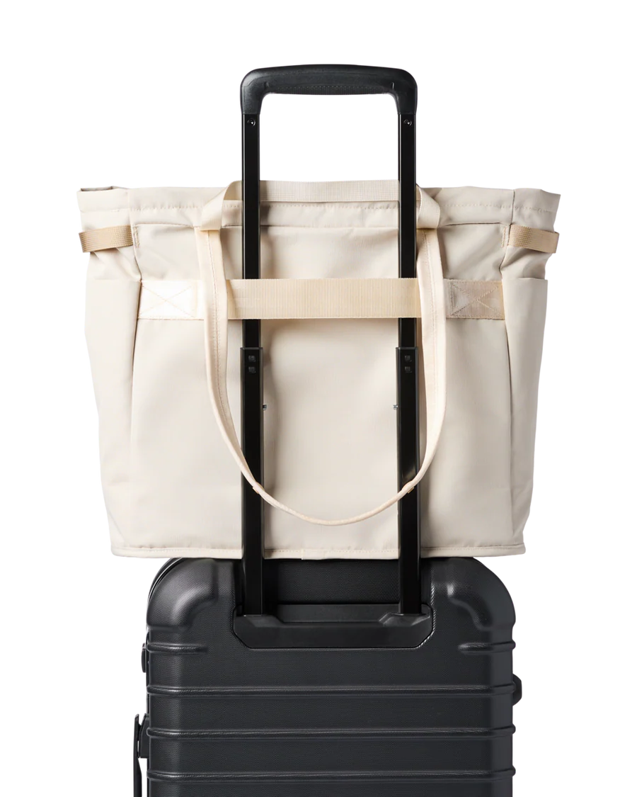 Cotopaxi Mente Tote Bag 22L