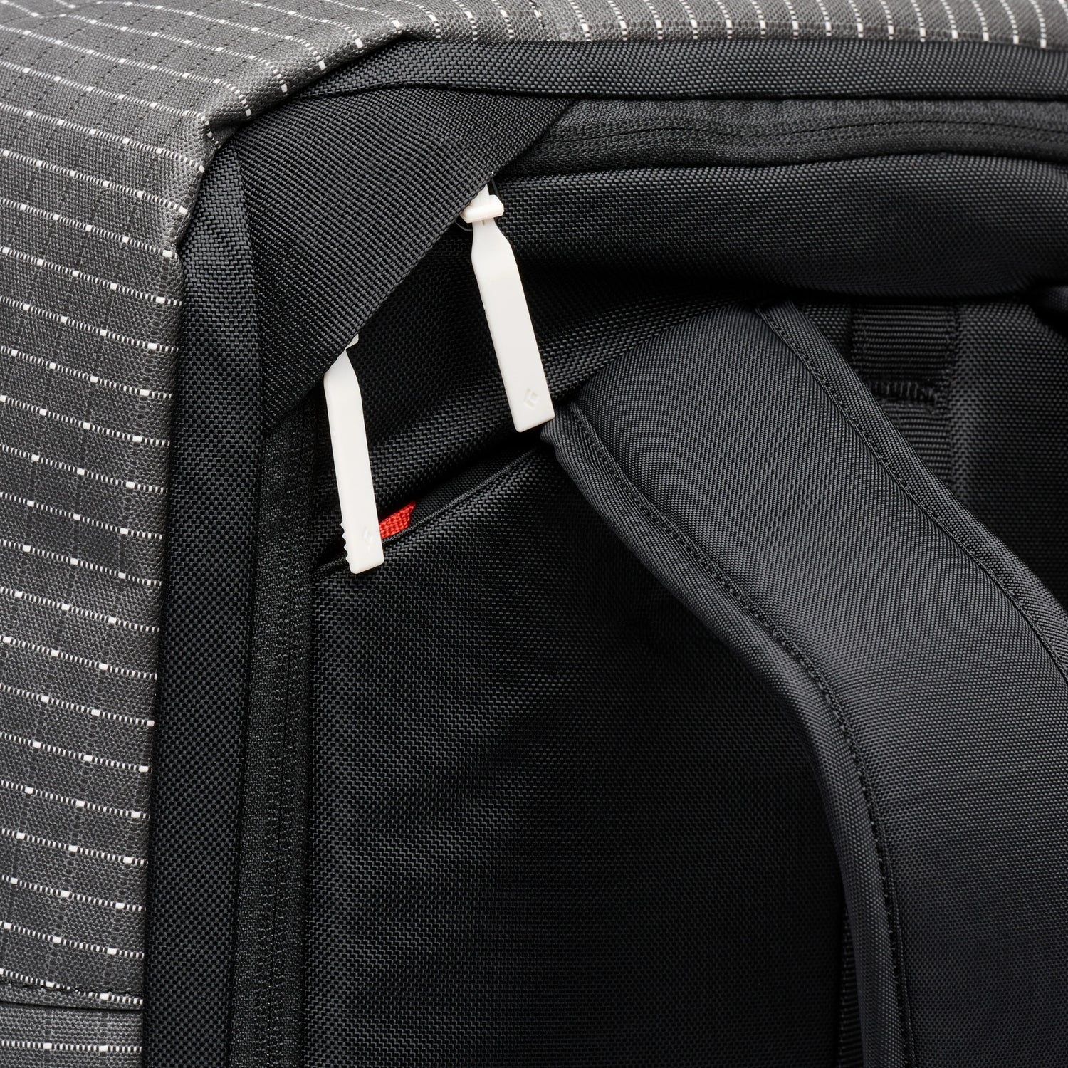 Black Diamond Stone Hauler 40L Travel Pack