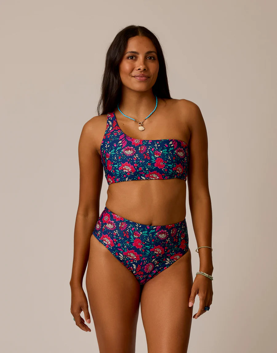 Carve Designs Lani Pocket Compression Bottom