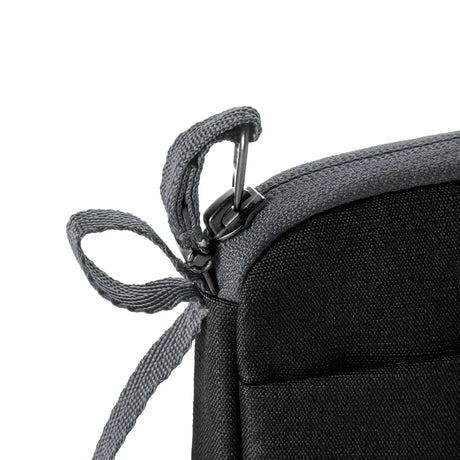 Eagle Creek Stash RFID Passport Wallet