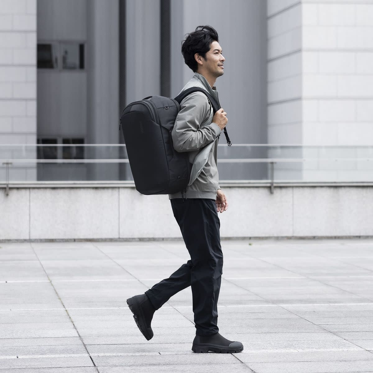 Thule Subterra 2 Convertible Carry-On 40L