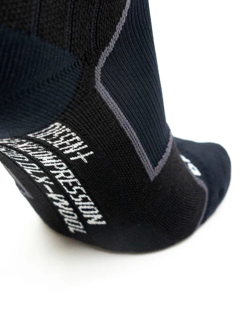Dissent GFX Compression Hybrid DLX-Wool Ski Socks