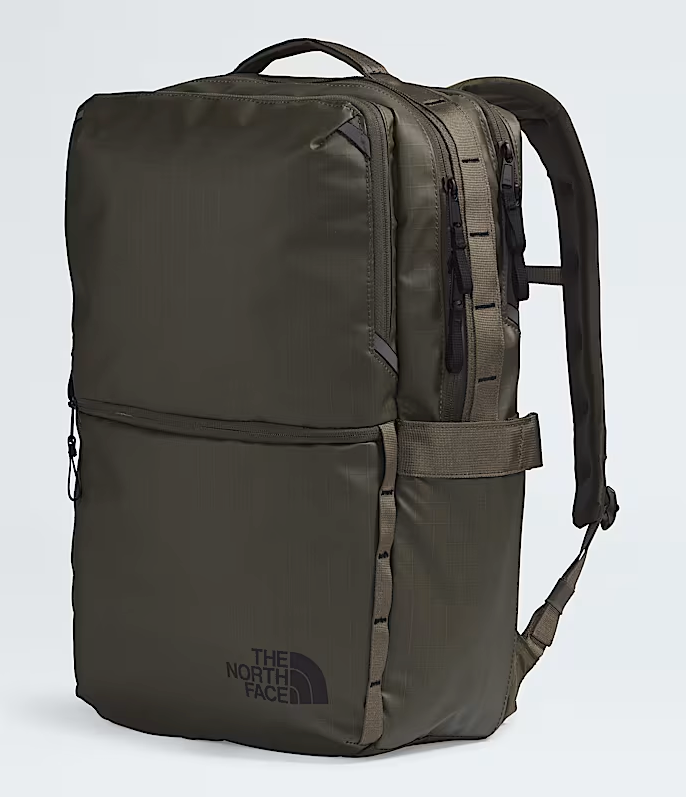 The North Face Voyager Daypack 26L