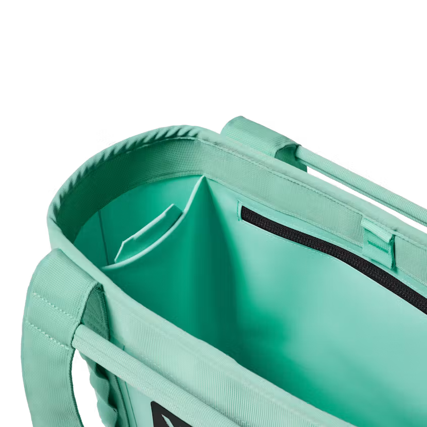 Site_Studio_Bags_Camino_20_Seafoam_Detail_Open_031_B_2400x2400
