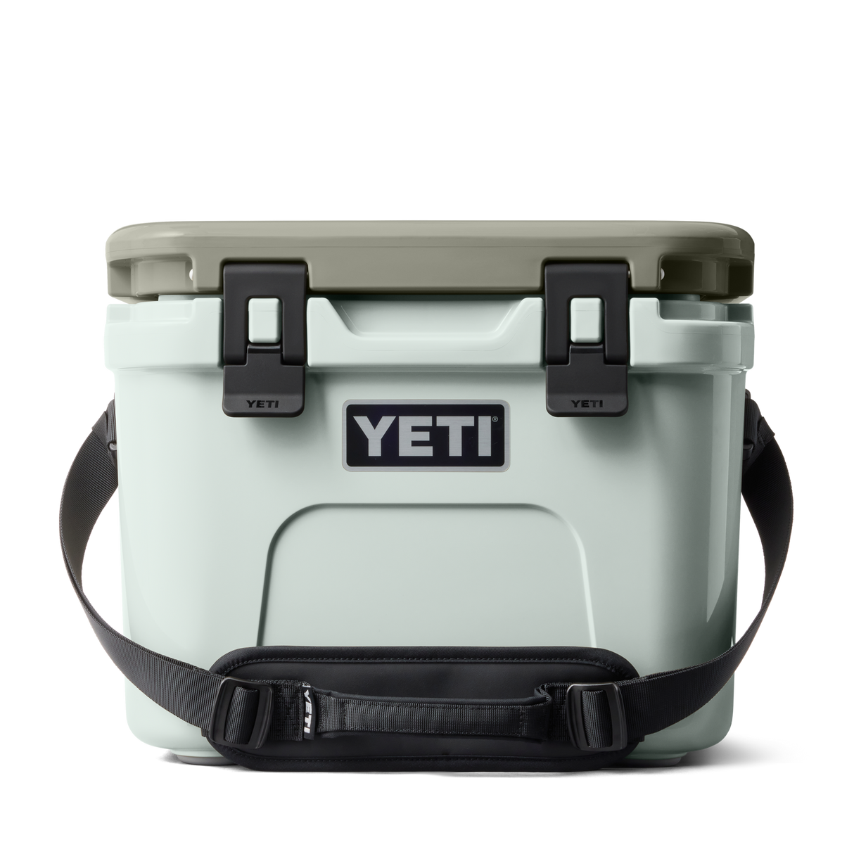 Site_Studio_Hard_Cooler_Roadie_15_Ridgeline_Front_7976_B_2400x2400
