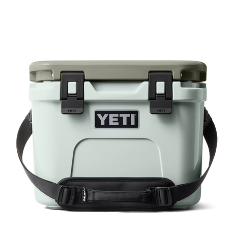 Site_Studio_Hard_Cooler_Roadie_15_Ridgeline_Front_7976_B_2400x2400