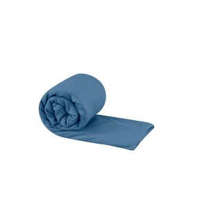 Small-Moonlight-Blue-Pocket-Towel_c535a03c-136f-4427-ae72-e737ad6d1d5b