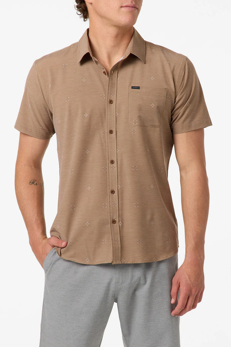 O'Neill TRVLR UPF Traverse Short Sleeve Standard Shirt Men's
