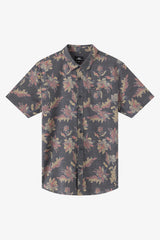 O'Neill UPF Slub Standard Woven Short Sleeve Button Up Shirt Men's
