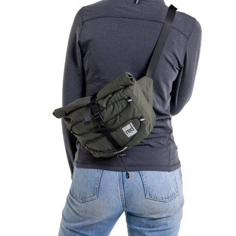 Red Paddle Lightweight  Waterproof Crossbody Bag 7L