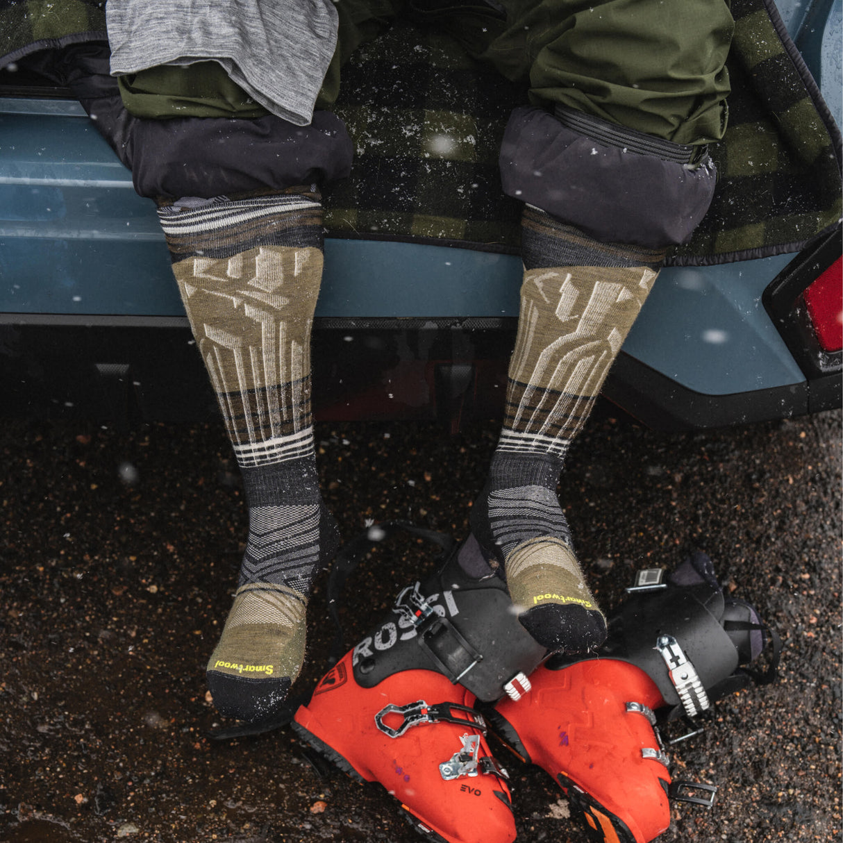 Smartwool Ski Targeted Cushion OTC Summit Shot Socks 2488
