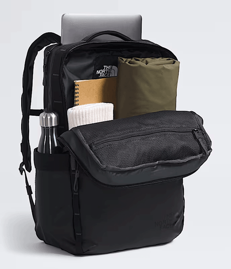 The North Face Voyager Daypack 26L