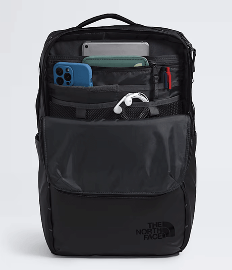 The North Face Voyager Daypack 26L